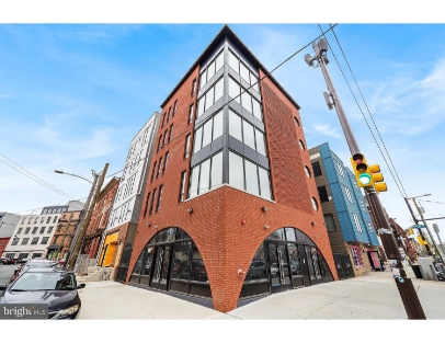 1800 West Girard Avenue - 4