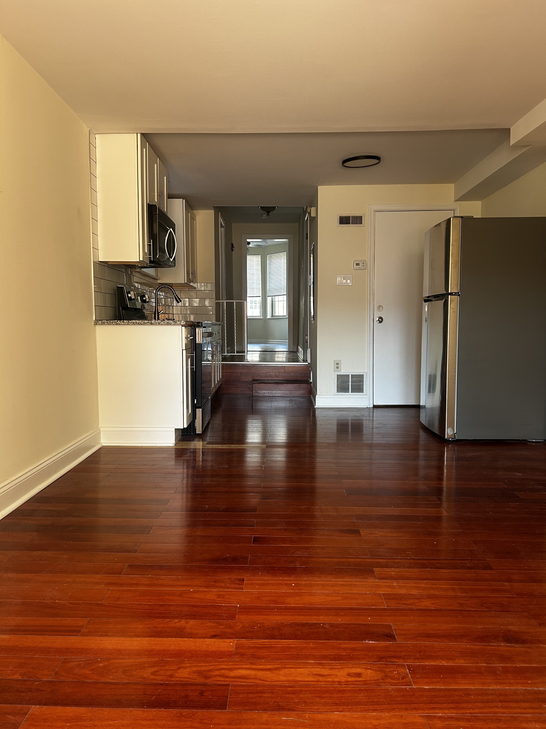 1547 South 13th Street 2nd / 3rd fl - 1