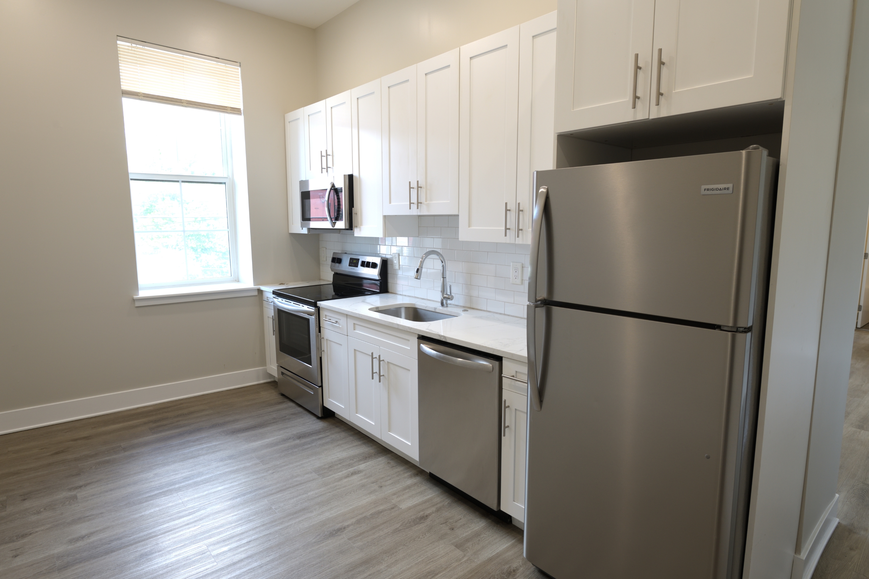 4000 West Girard Avenue - 2B